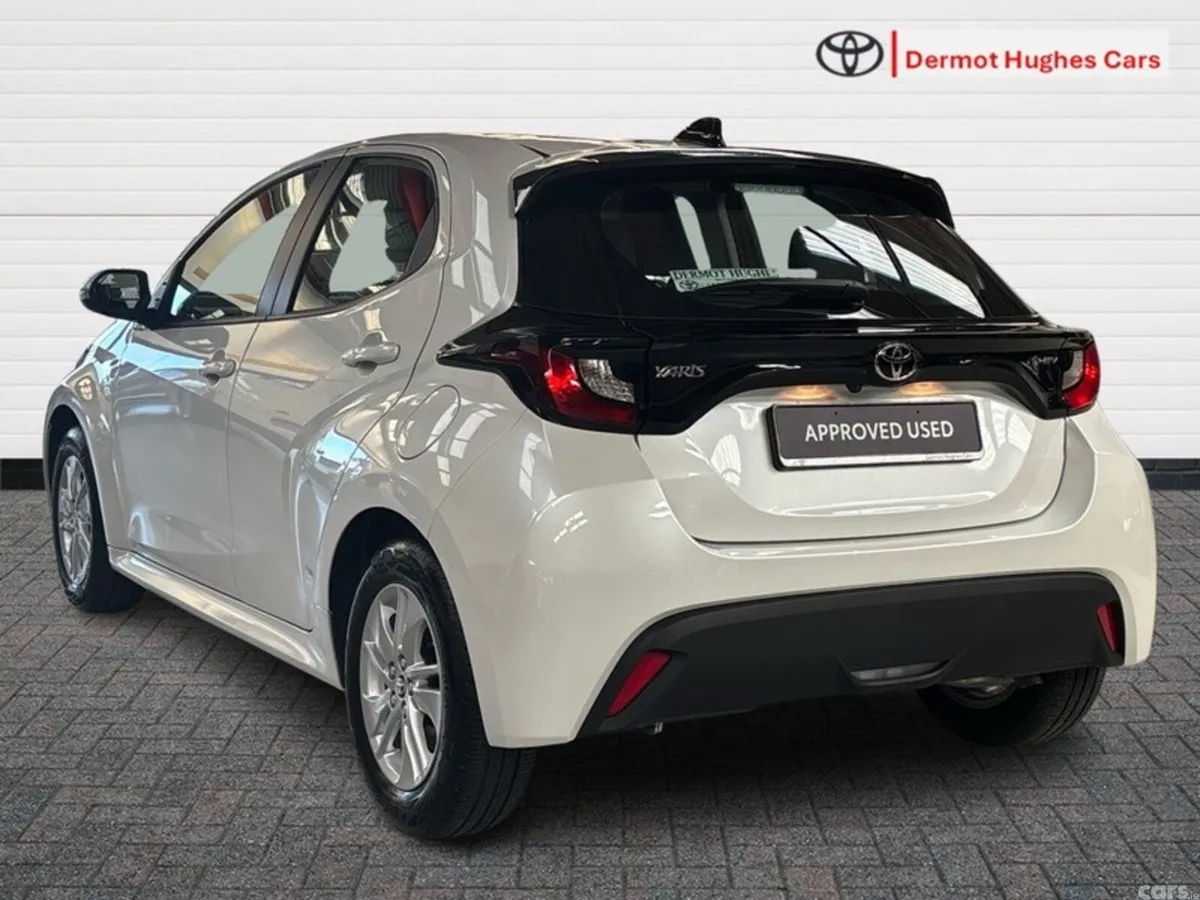 Toyota Yaris Hatchback, Petrol Hybrid, 2026, White