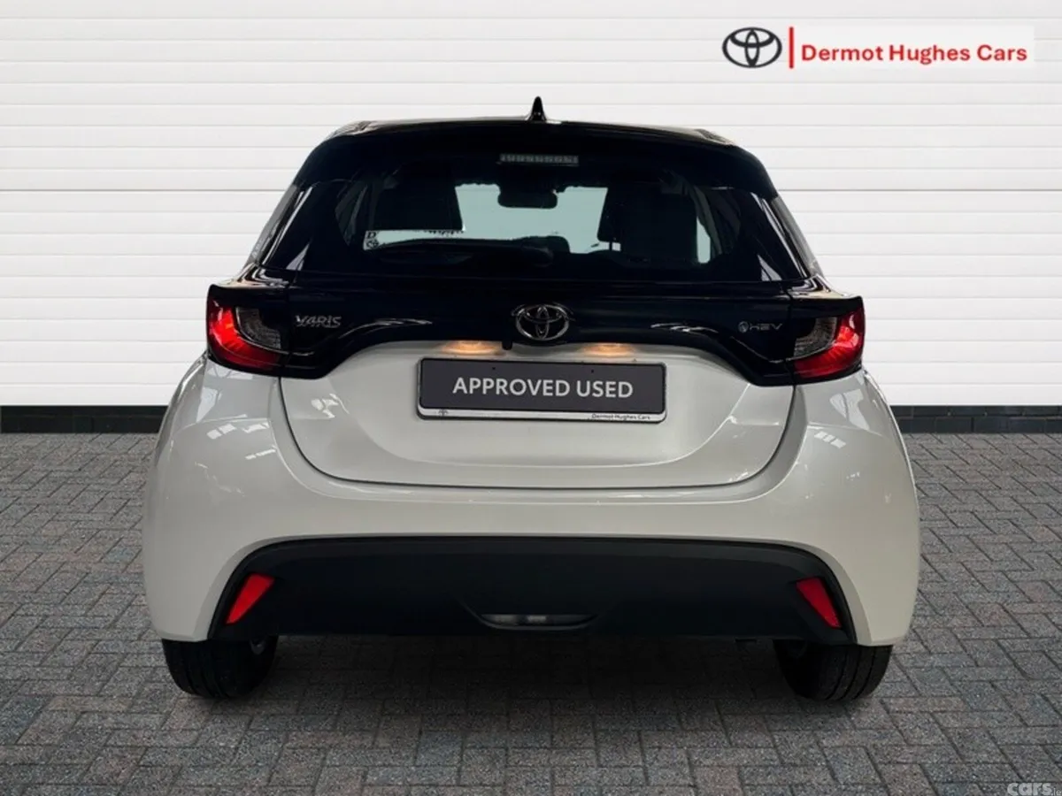 Toyota Yaris Hatchback, Petrol Hybrid, 2026, White