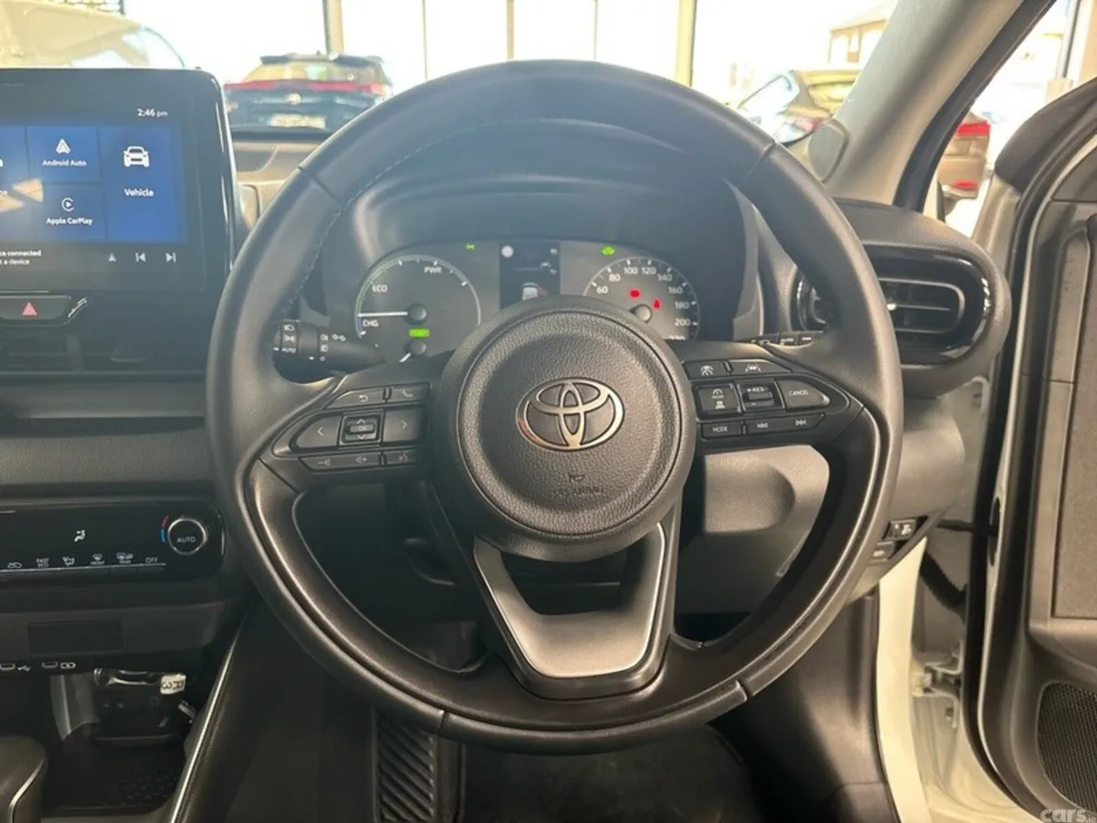 Toyota Yaris Hatchback, Petrol Hybrid, 2026, White