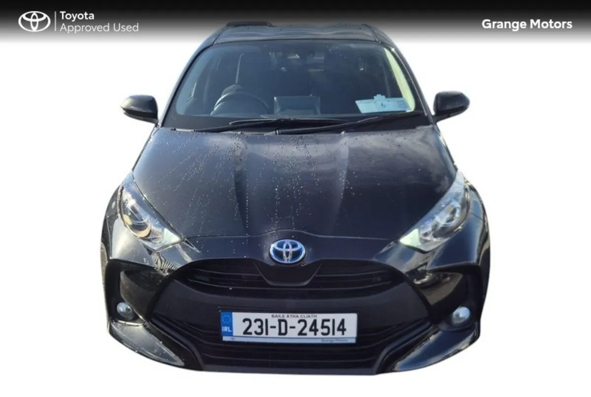 Toyota Yaris Hatchback, Petrol Hybrid, 2023, Black