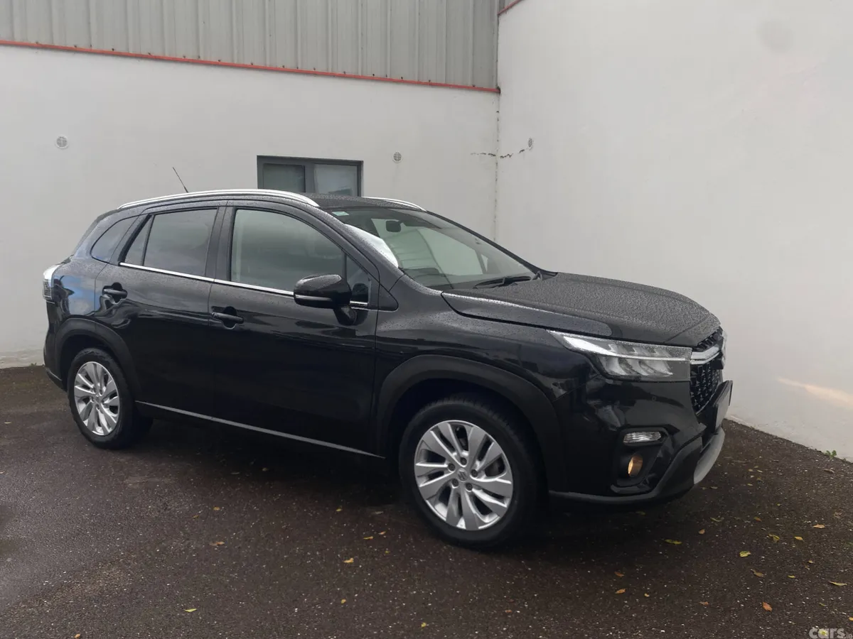 Suzuki SX4 Hatchback, Petrol, 2023, Black
