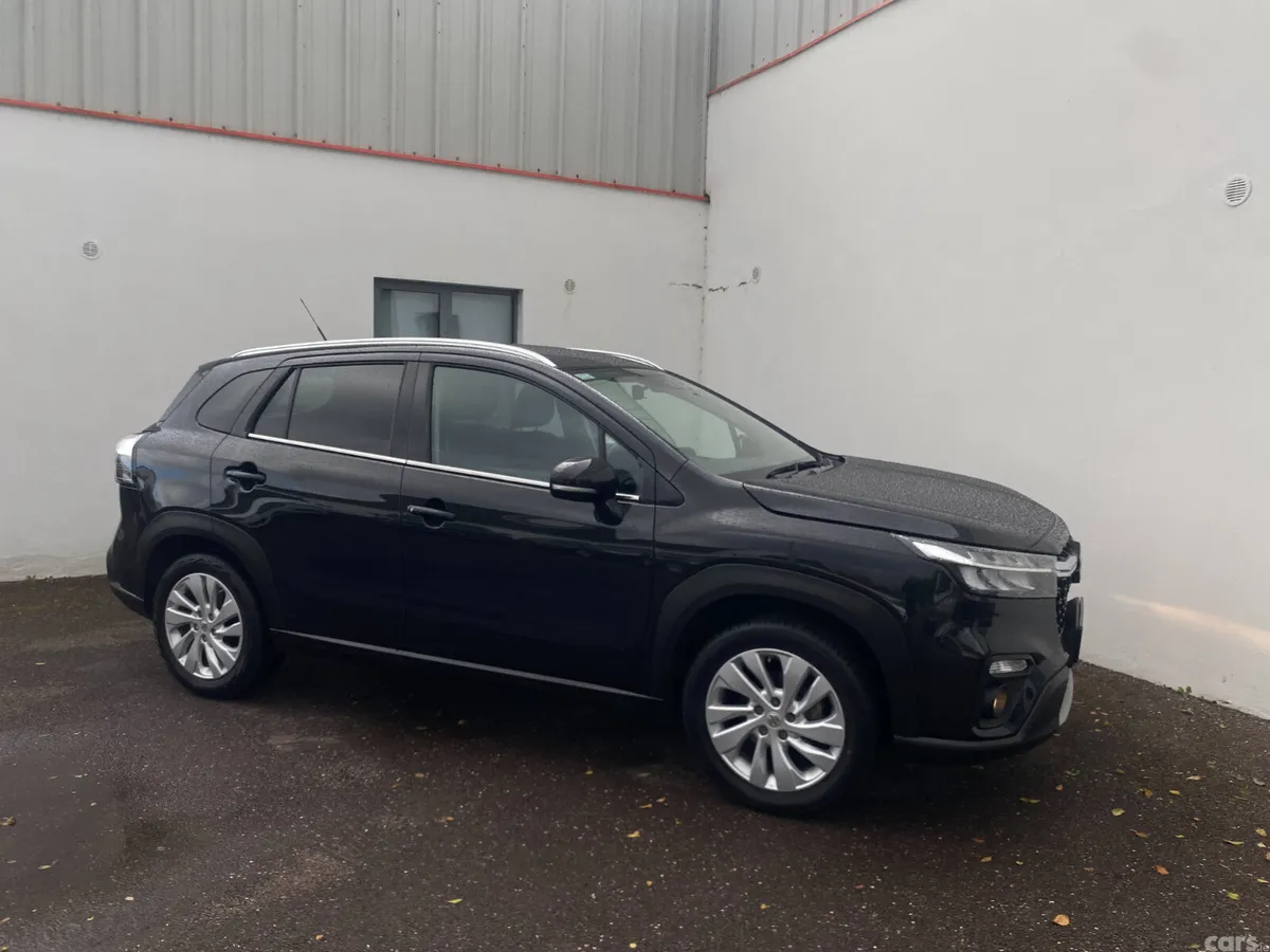 Suzuki SX4 Hatchback, Petrol, 2023, Black