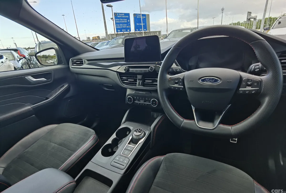 Ford Kuga SUV, Petrol Plug-in Hybrid, 2023, Black