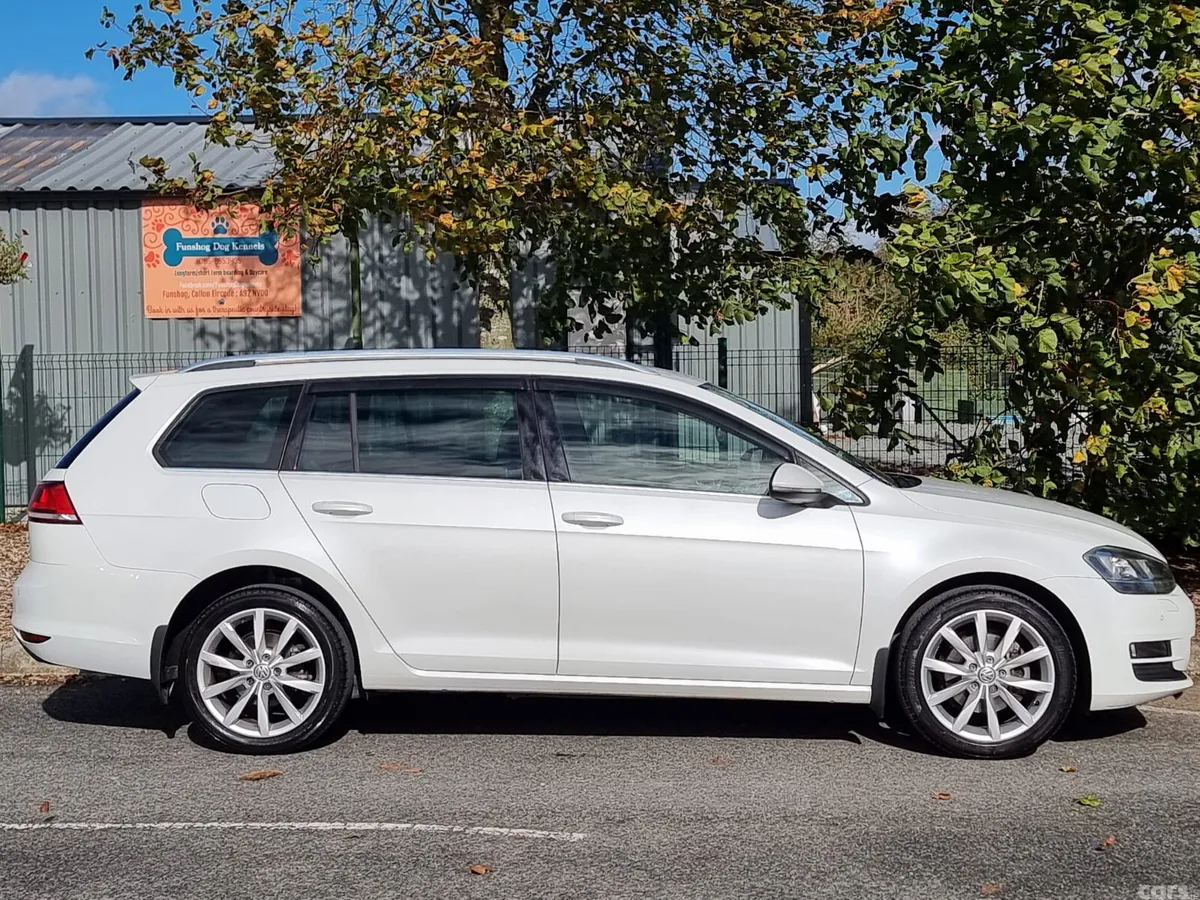 Volkswagen Golf Estate, Petrol, 2014, White