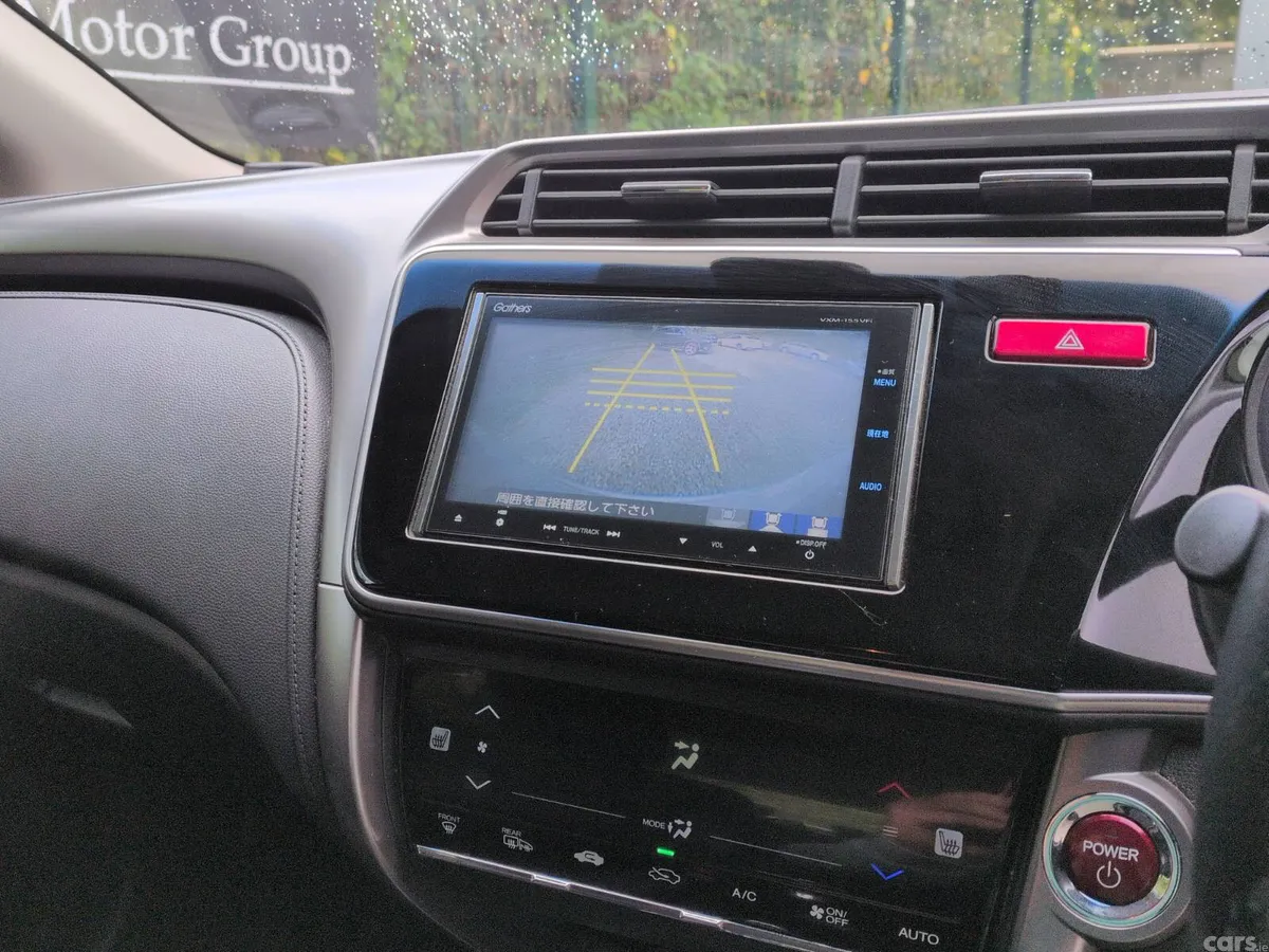 Honda Grace Saloon, Petrol Hybrid, 2015, Silver