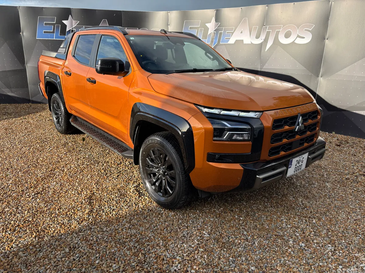Mitsubishi L200 Pick Up, Diesel, 2024, Orange