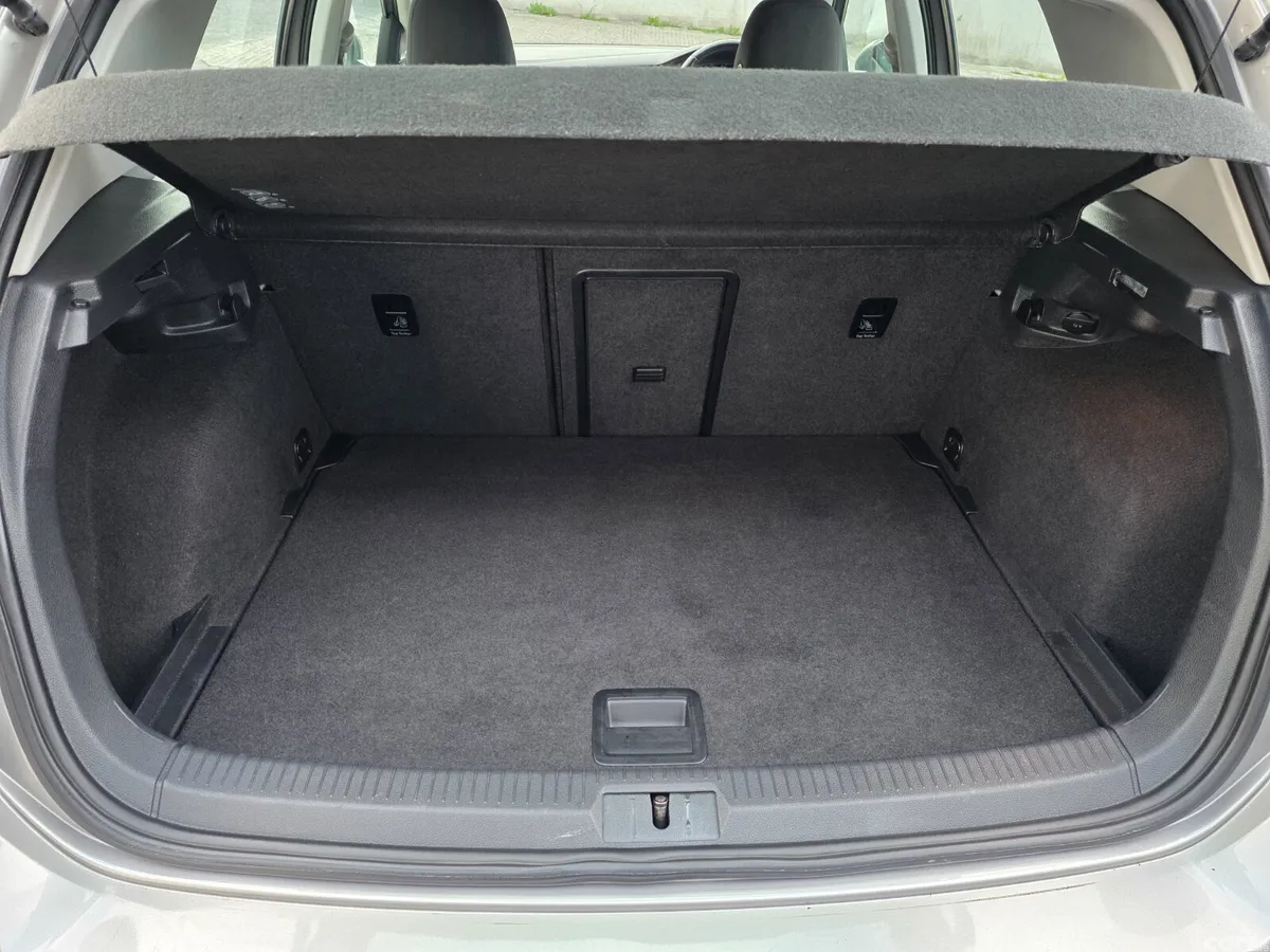 Volkswagen Golf Hatchback, Diesel, 2015, Silver