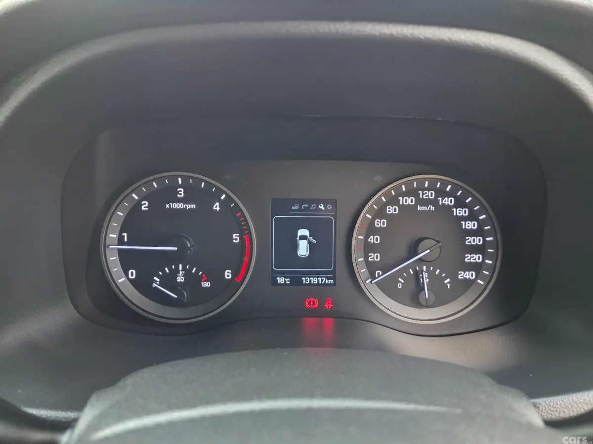 Hyundai Tucson SUV, Diesel, 2016, White