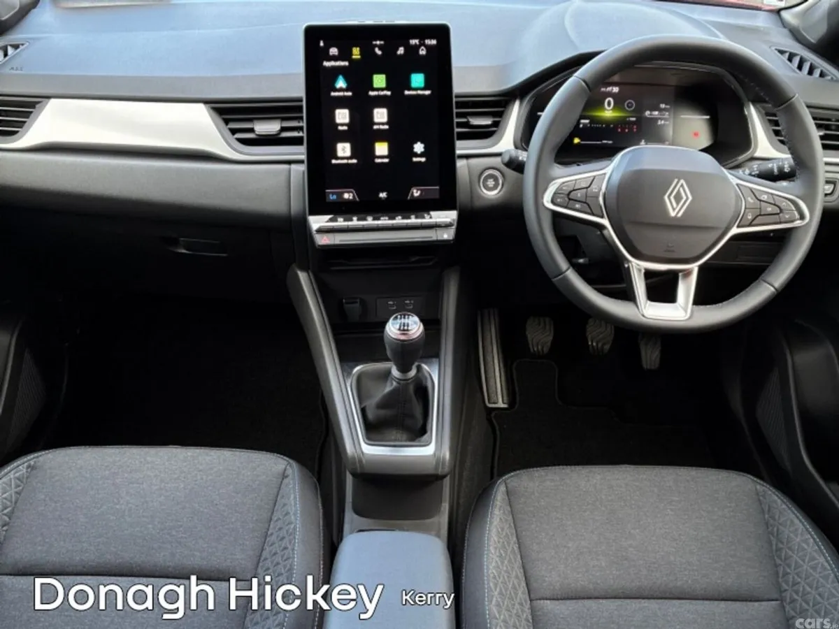 Renault Captur SUV, Petrol, 2026, Red