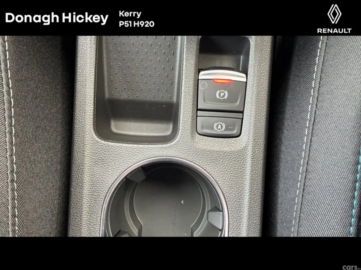 Renault Captur SUV, Petrol, 2026, Red
