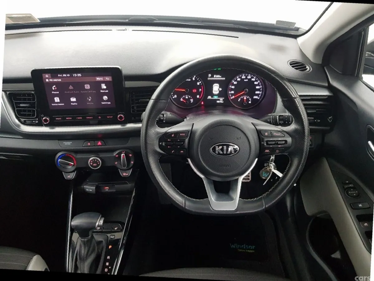 Kia Stonic Estate, Petrol Hybrid, 2021, Grey