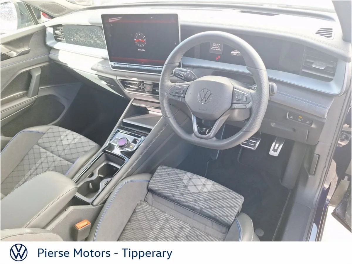 Volkswagen Tayron Estate, Petrol Plug-in Hybrid, 2026, Purple