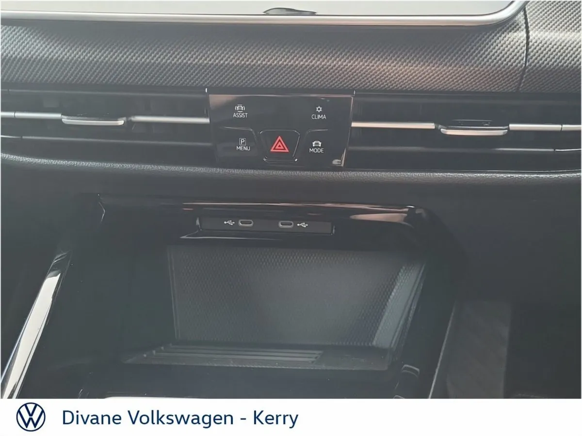 Volkswagen Golf Hatchback, Diesel, 2025, Black