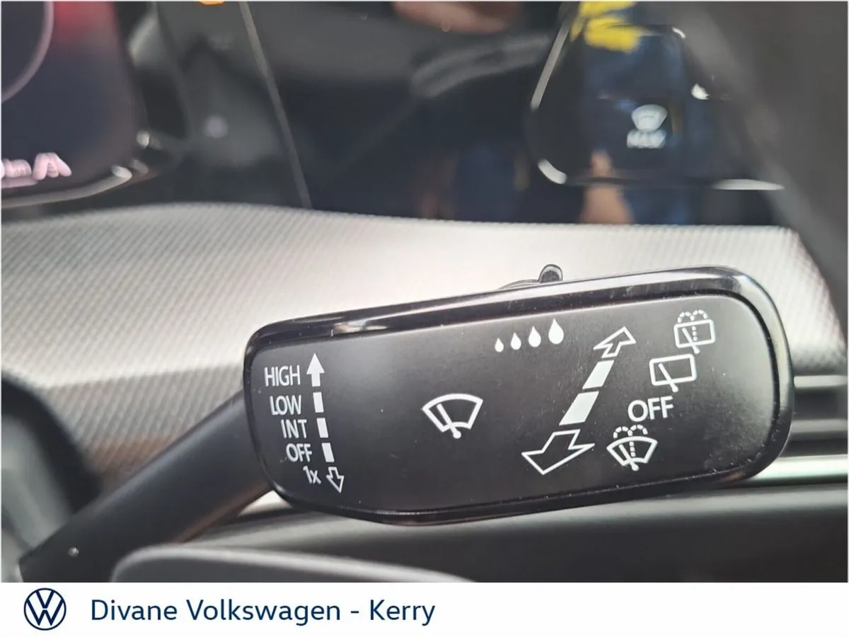 Volkswagen Golf Hatchback, Diesel, 2025, Black