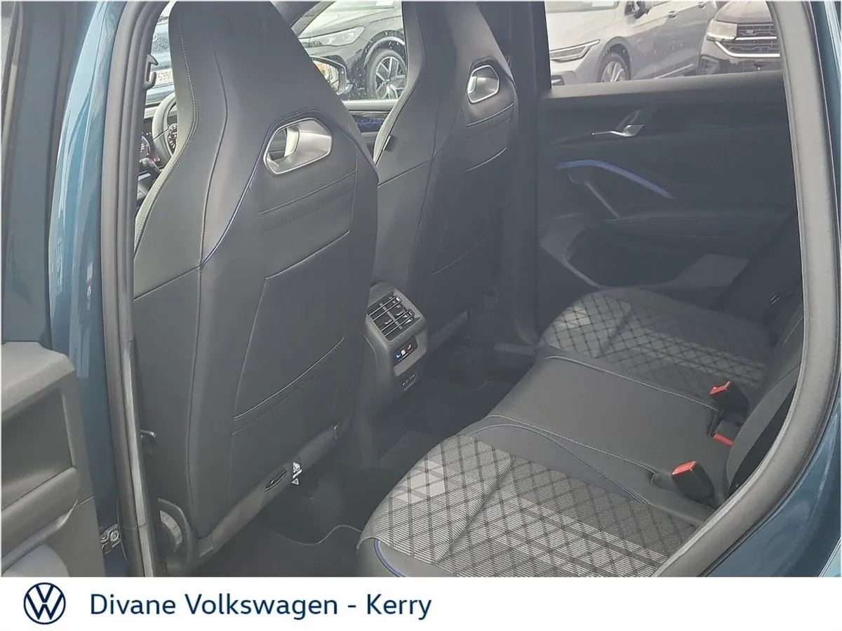 Volkswagen Tiguan SUV, Diesel, 2024, Blue