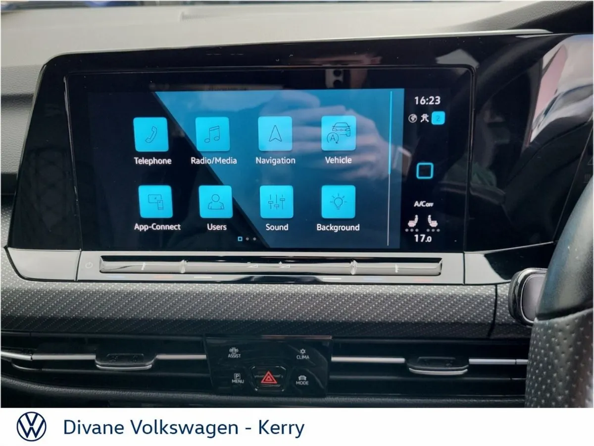 Volkswagen Golf Hatchback, Diesel, 2023, Red