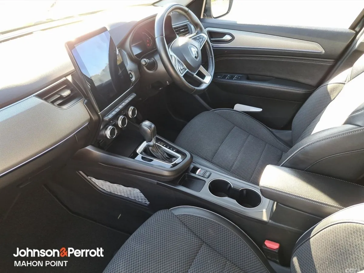 Renault Arkana Hatchback, Petrol, 2022, Black
