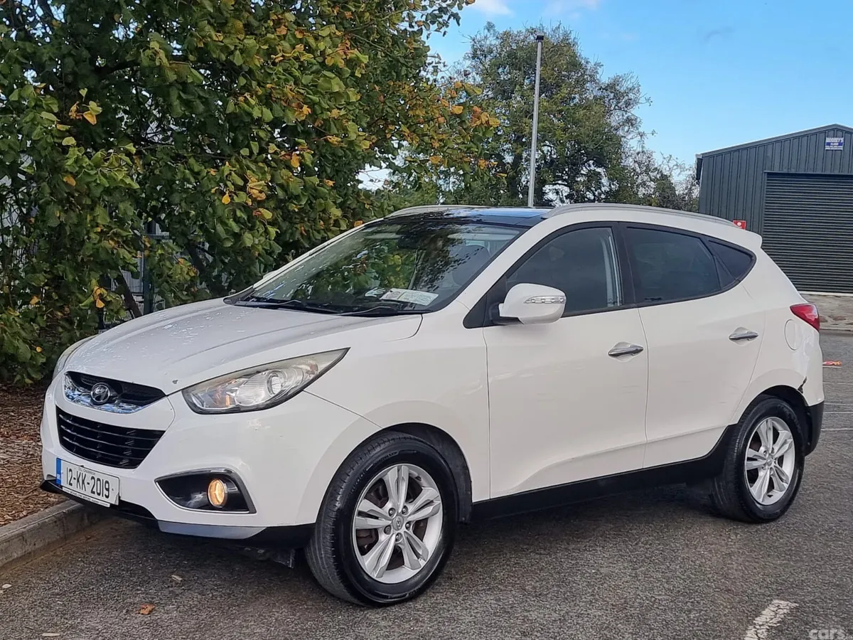 Hyundai ix35 SUV, Diesel, 2012, White