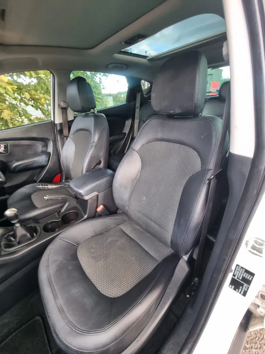 Hyundai ix35 SUV, Diesel, 2012, White