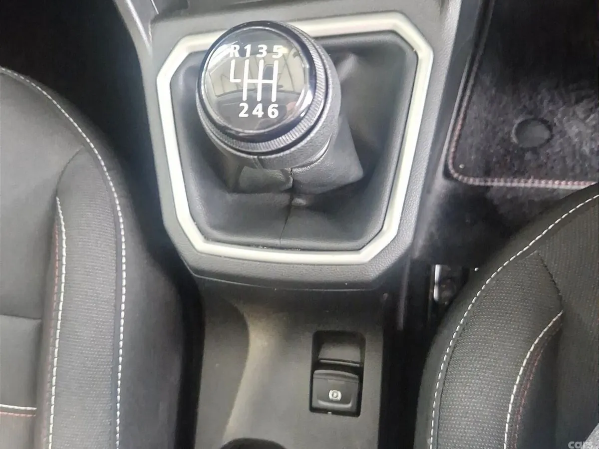 Dacia Jogger MPV, Petrol, 2023, Grey