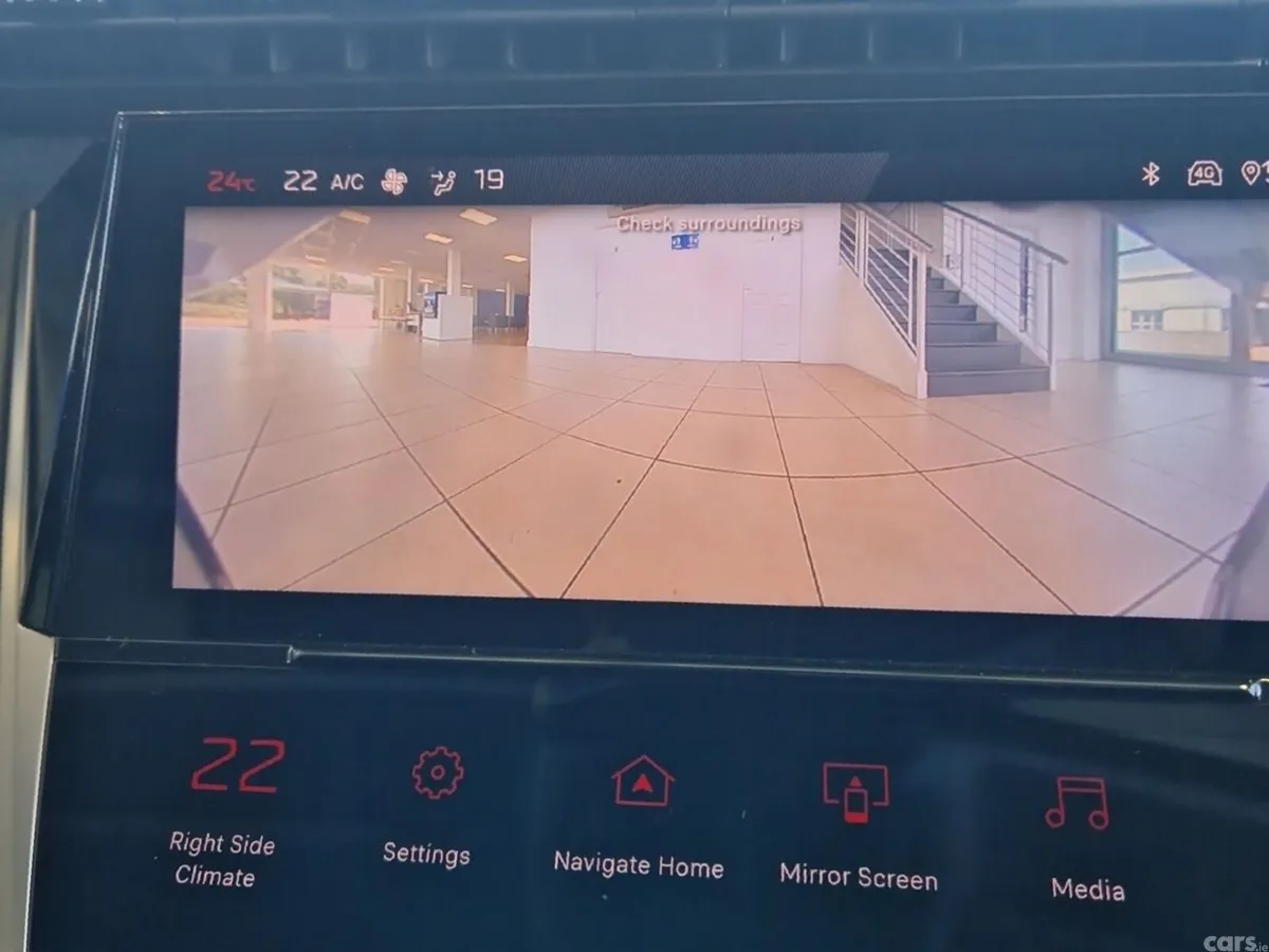 Peugeot 308 Hatchback, Diesel, 2023, Red