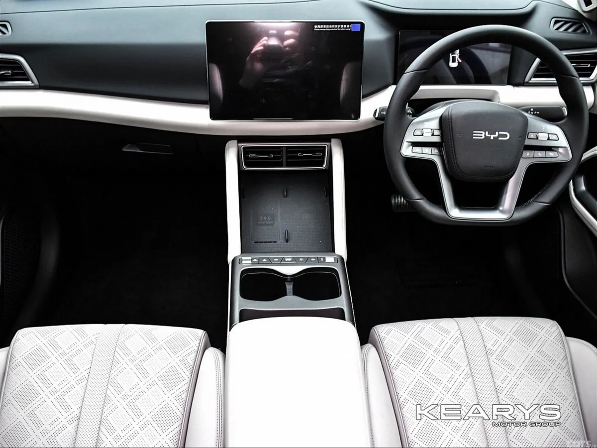 BYD ATTO 2 SUV, Petrol Plug-in Hybrid, 2027, Green