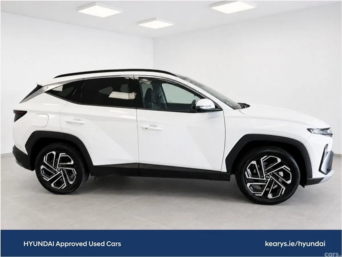 Hyundai Tucson SUV, Petrol Plug-in Hybrid, 2026, White