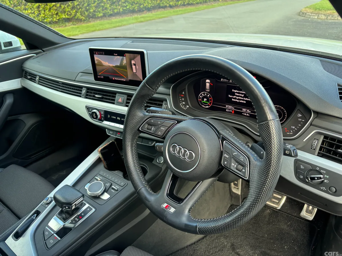 Audi A4 Estate, Petrol, 2017, White