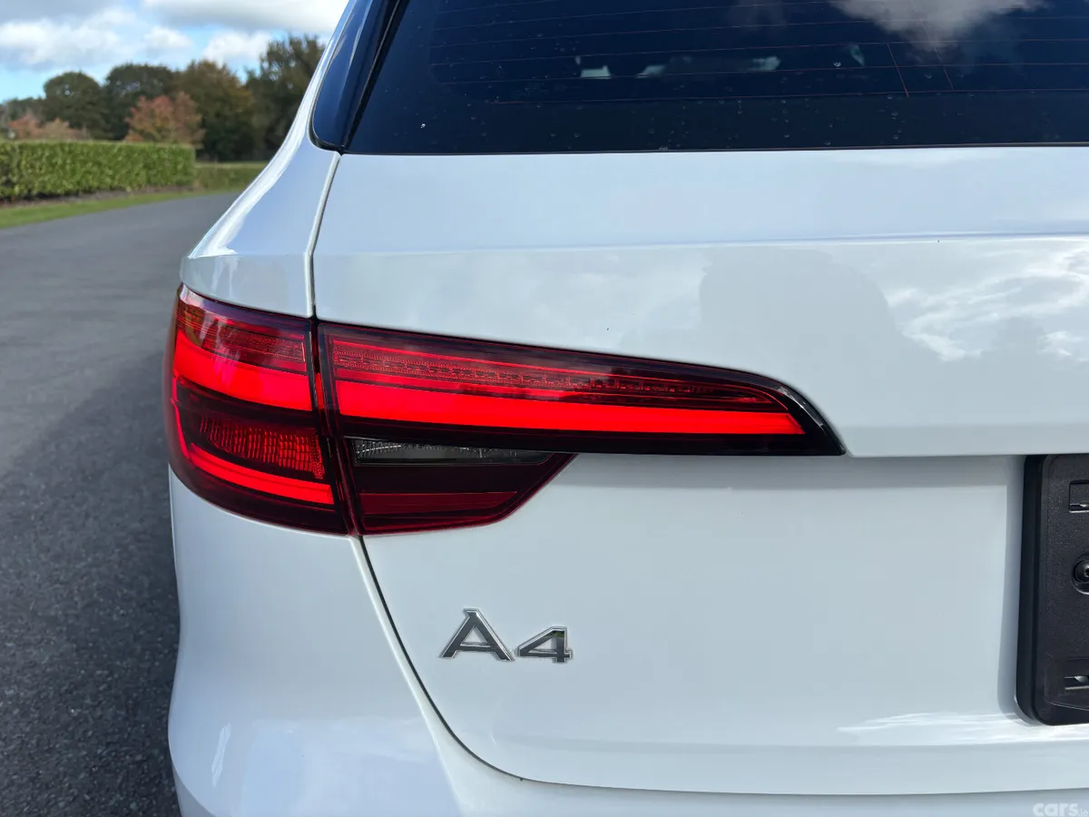 Audi A4 Estate, Petrol, 2017, White