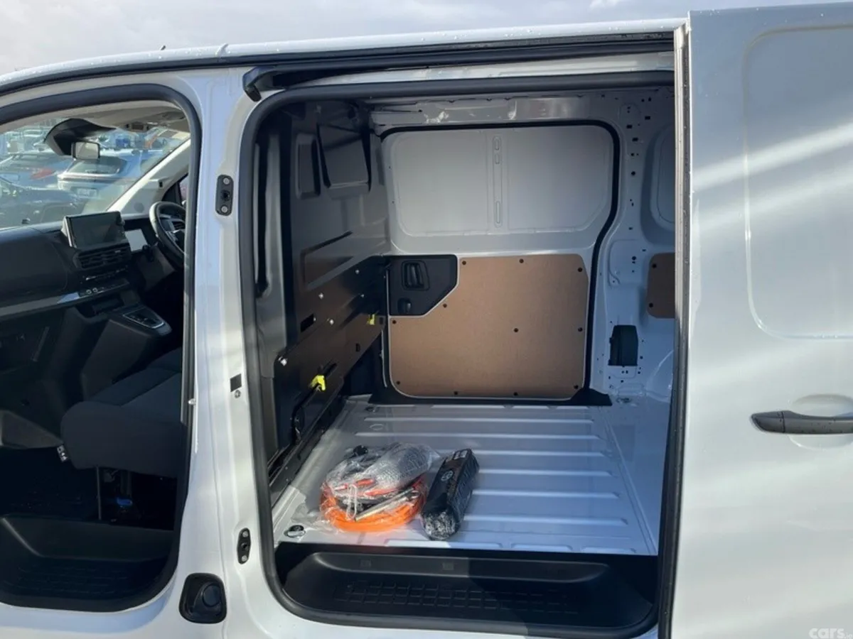 Toyota Proace Van, Electric, 2026, 