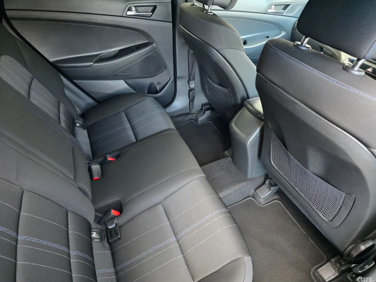 Hyundai Tucson SUV, Petrol, 2016, White