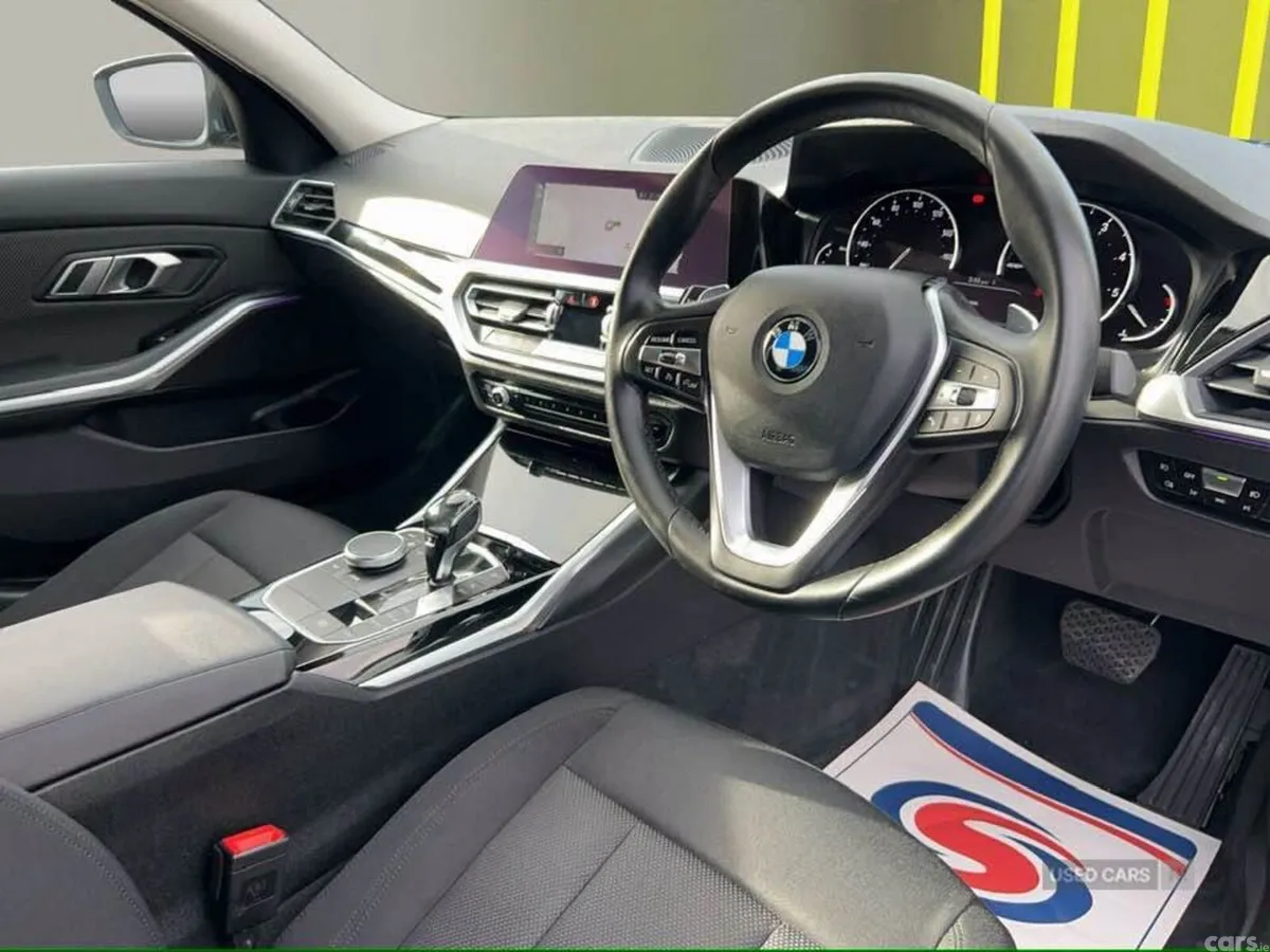BMW 3-Series Saloon, Diesel, 2019, Black