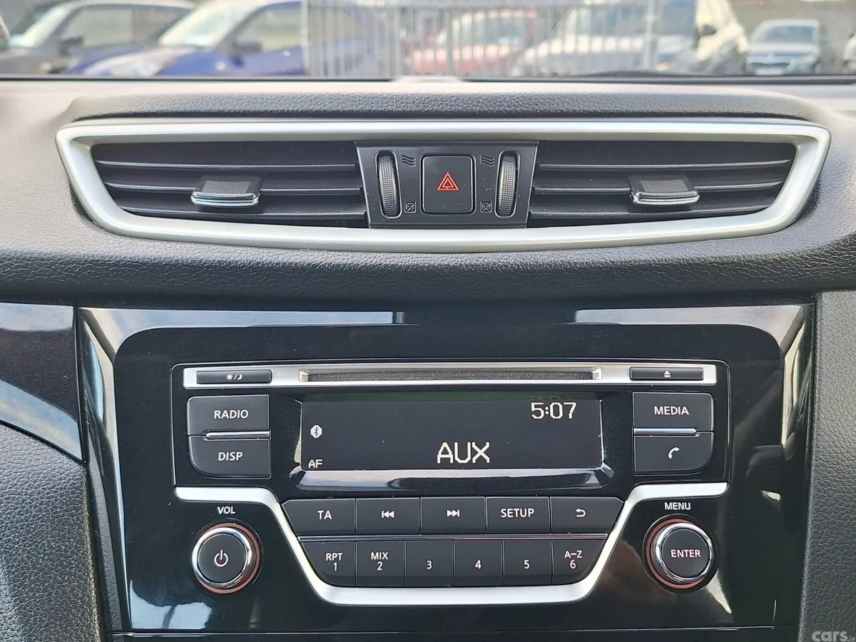 Nissan Qashqai SUV, Diesel, 2017, Blue