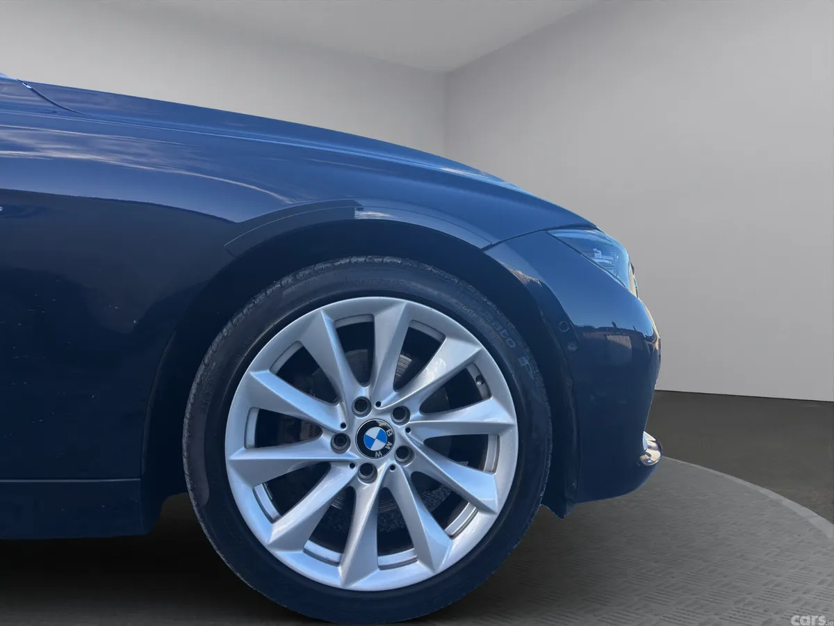BMW 3-Series Saloon, Petrol Plug-in Hybrid, 2016, Blue