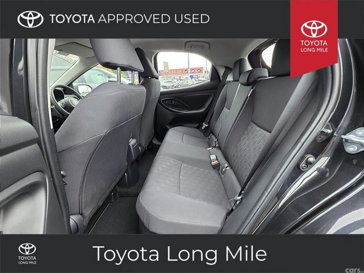 Toyota Yaris Hatchback, Petrol Hybrid, 2026, Black