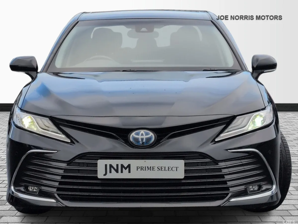 Toyota Camry Saloon, Petrol Hybrid, 2022, Black