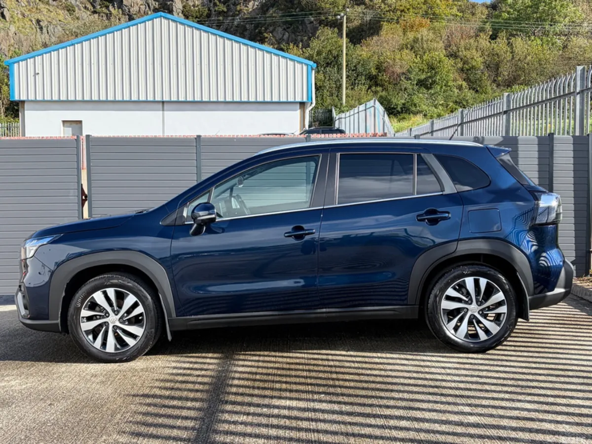 Suzuki SX4 S-Cross Hatchback, Petrol, 2024, Blue