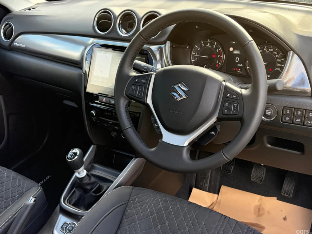 Suzuki Vitara Hatchback, Petrol Hybrid, 2026, Grey