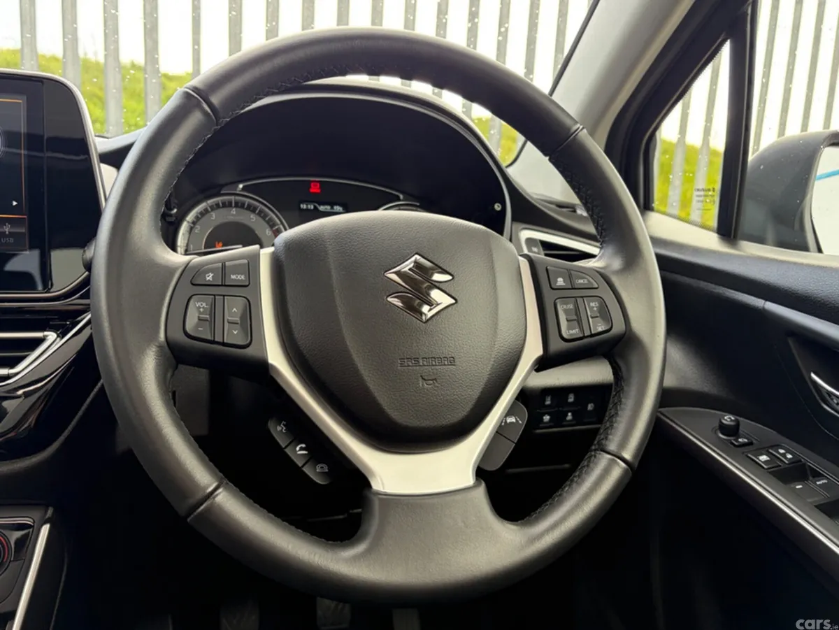 Suzuki SX4 S-Cross Hatchback, Petrol, 2024, White