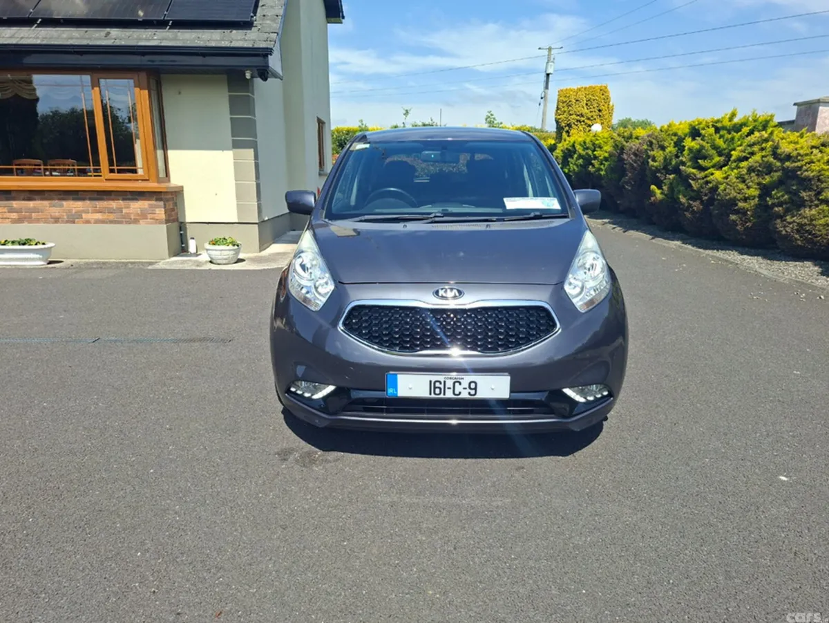 Kia Venga MPV, Diesel, 2016, Silver
