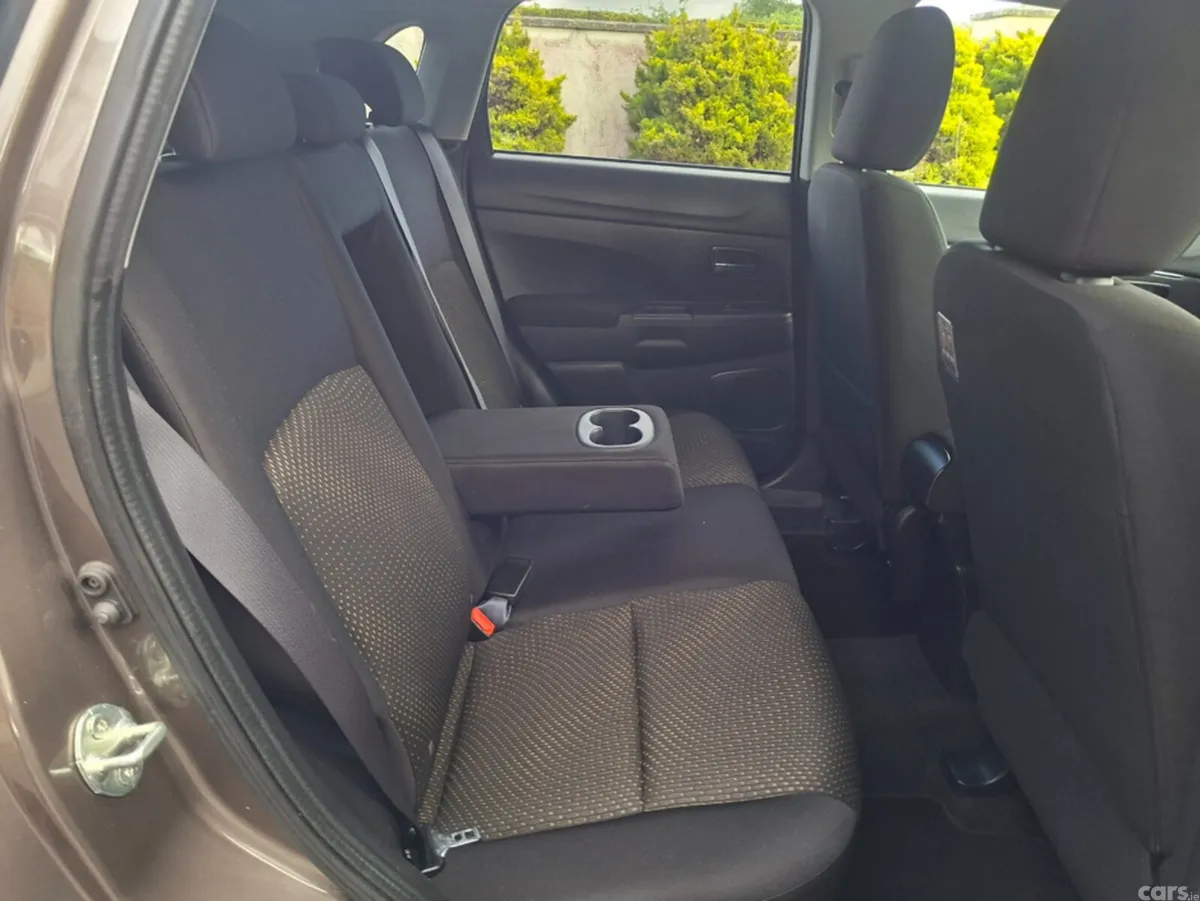 Mitsubishi ASX Hatchback, Petrol, 2015, Brown