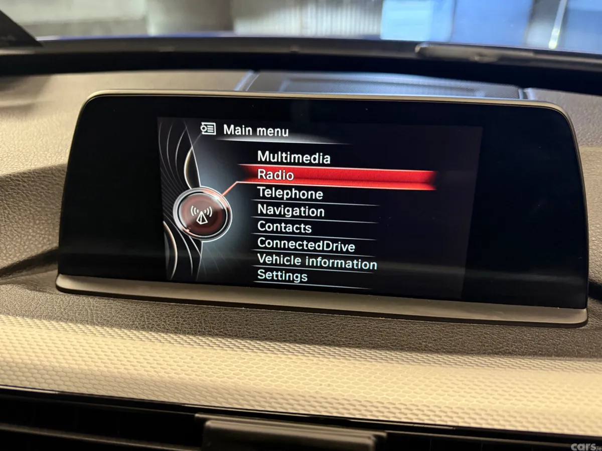 BMW 3-Series Hatchback, Diesel, 2017, Blue