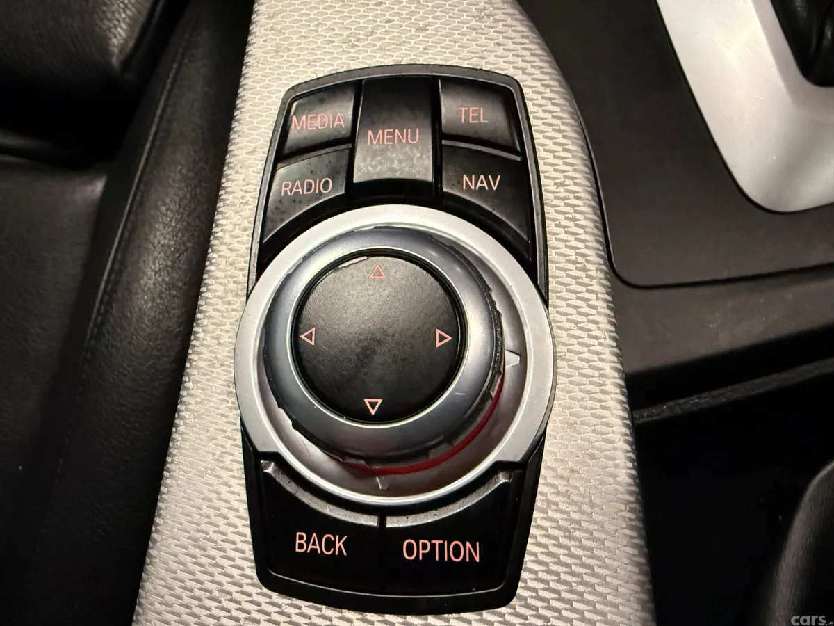 BMW 3-Series Hatchback, Diesel, 2017, Blue