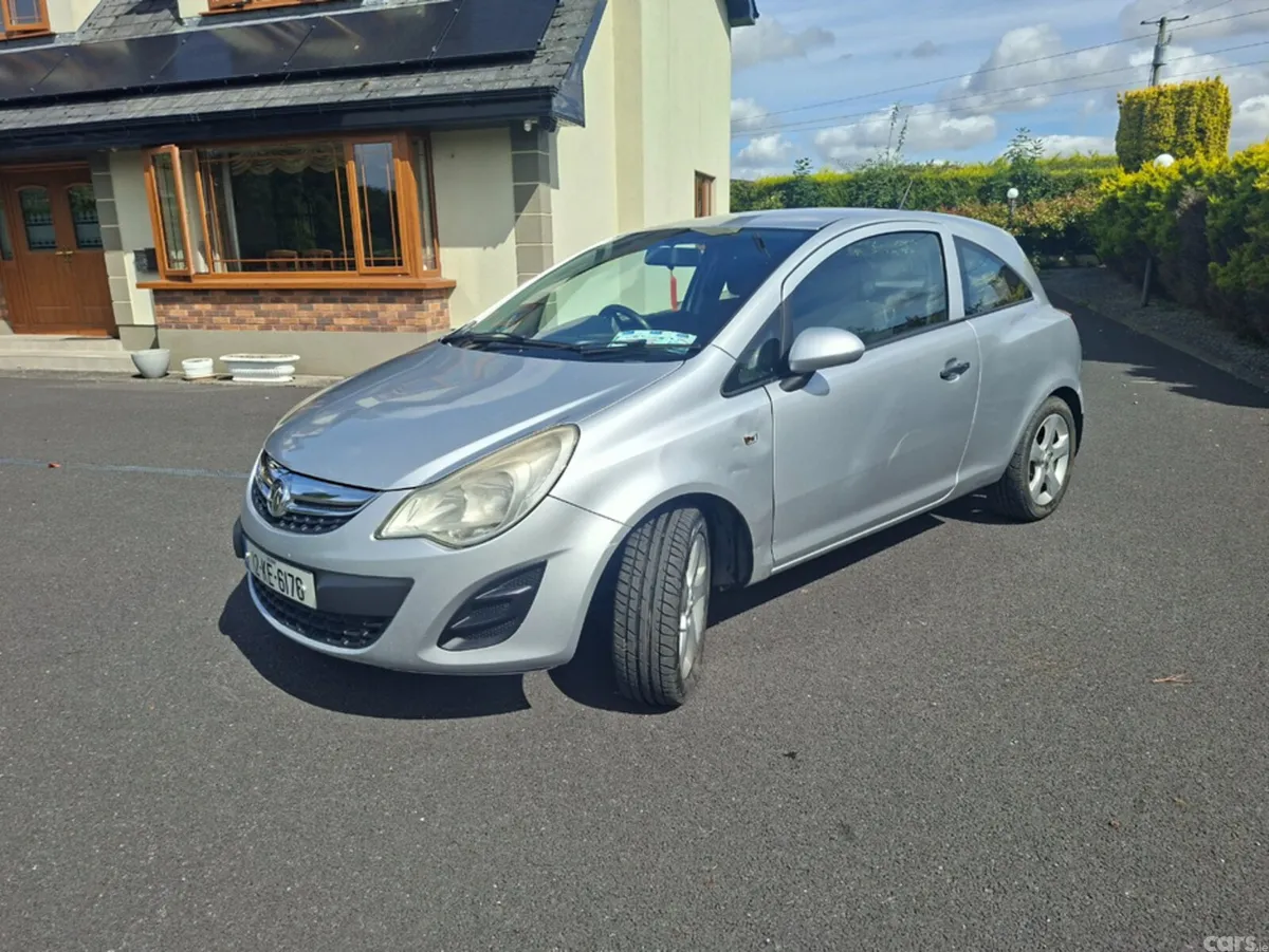 Vauxhall Corsa Hatchback, Petrol, 2012, Silver