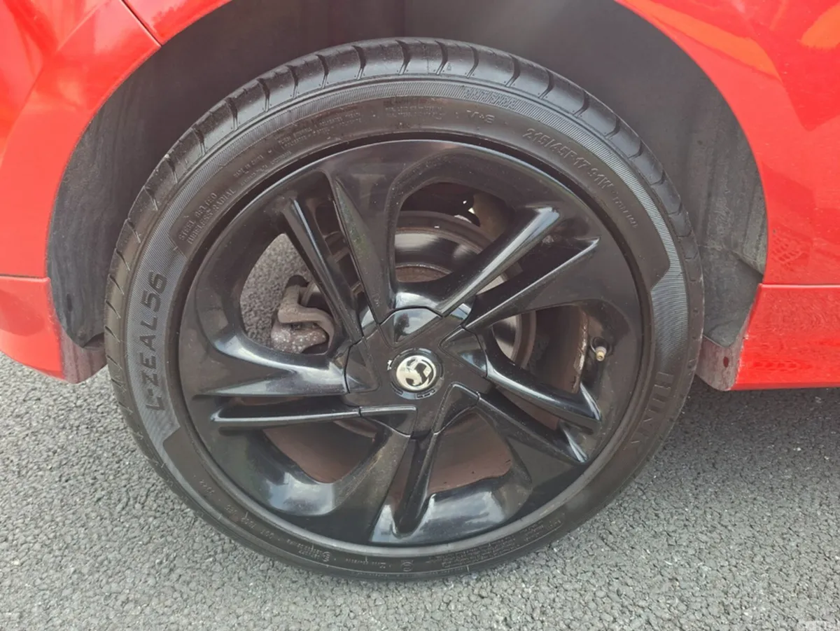 Vauxhall Corsa Hatchback, Petrol, 2015, Red