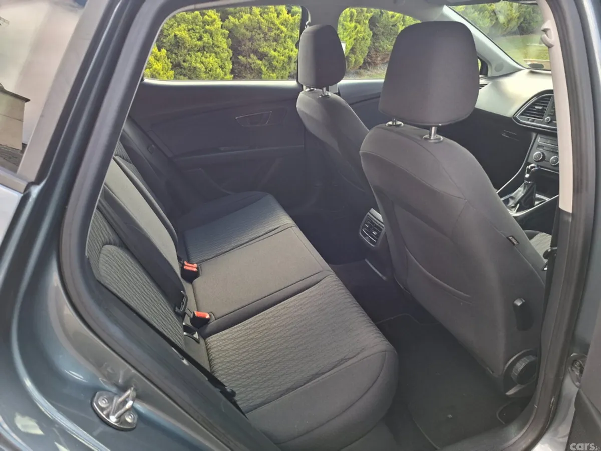 SEAT Leon Hatchback, Diesel, 2014, Grey