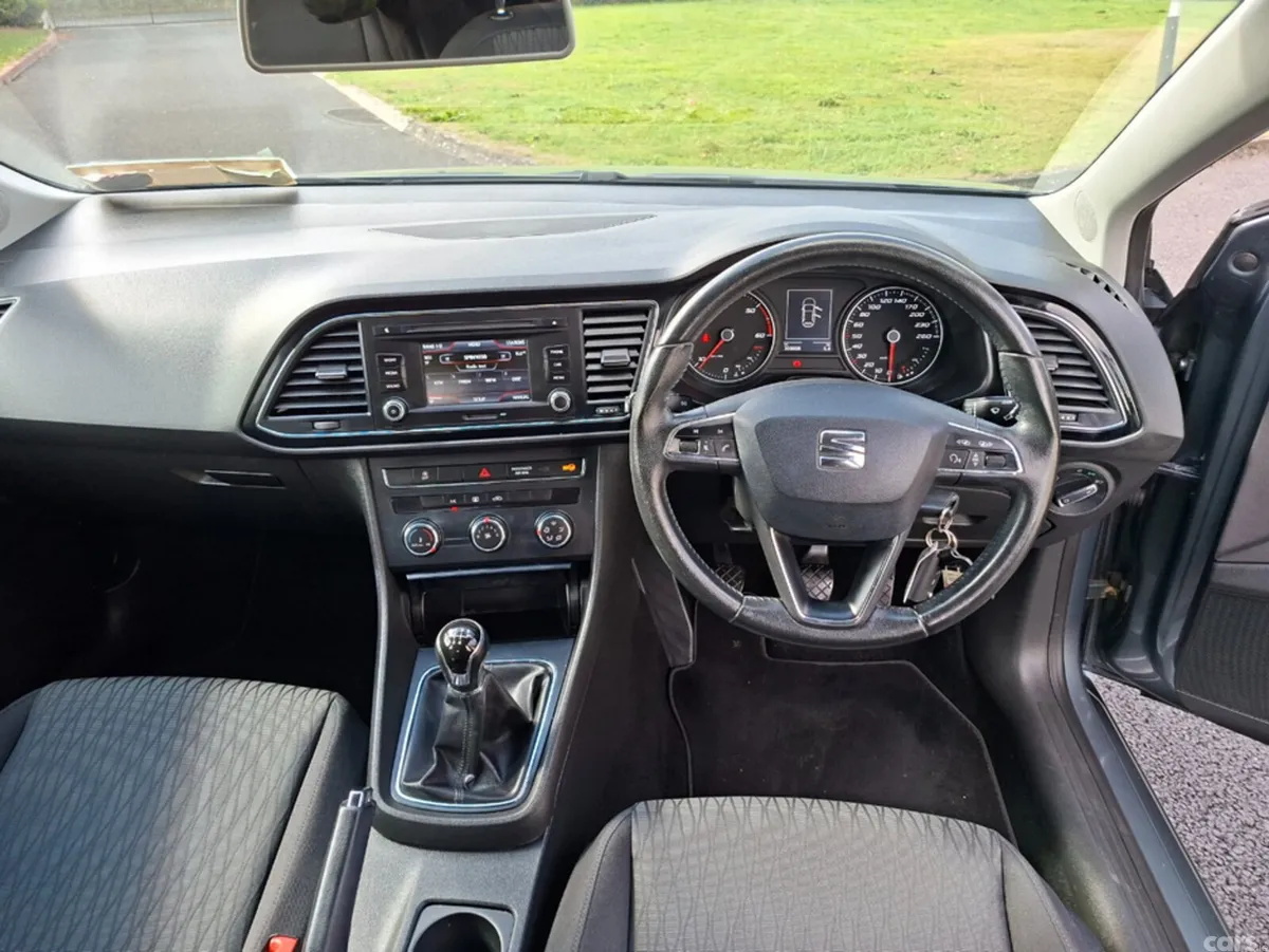 SEAT Leon Hatchback, Diesel, 2014, Grey