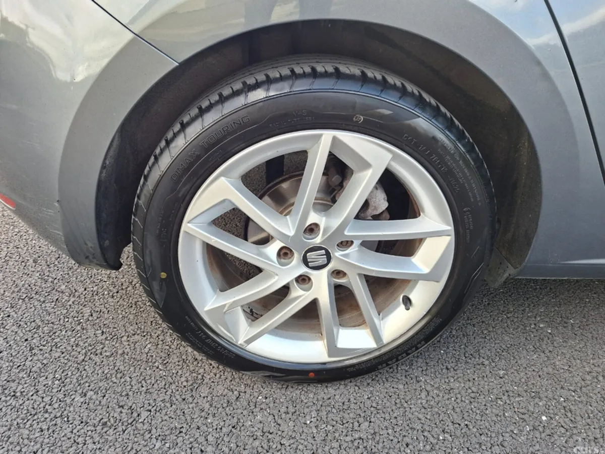 SEAT Leon Hatchback, Diesel, 2014, Grey