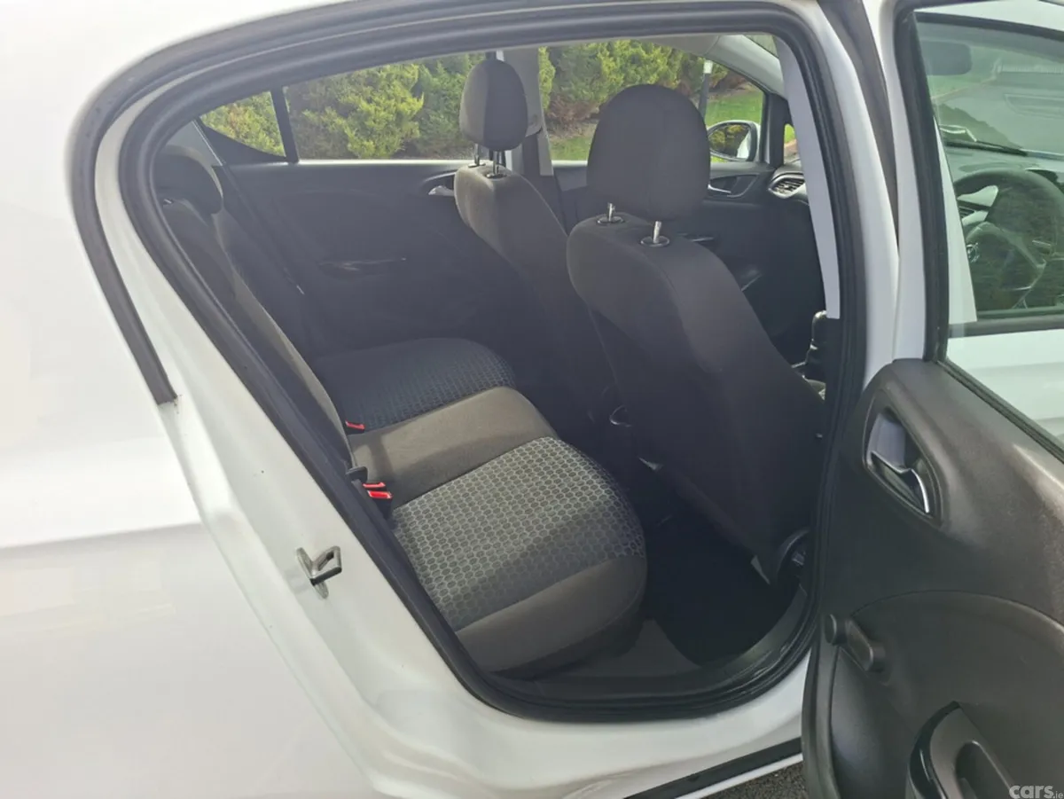 Opel Corsa Hatchback, Petrol, 2016, White