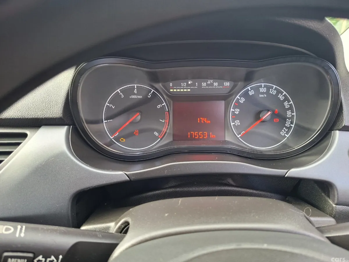 Opel Corsa Hatchback, Petrol, 2016, White